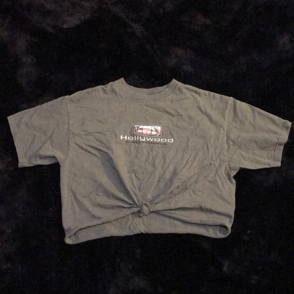 🌴Vintage Upcycled Cropped “Hollywood” Tee🌴